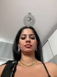 _adelle webcam model stream image