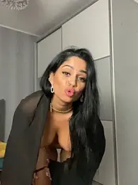 _adelle webcam model stream image