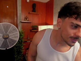 Paul Young webcam model stream image