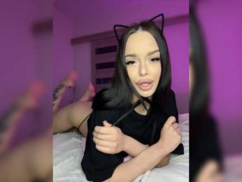 Lola-li webcam model stream image