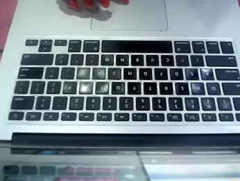 yourradhika webcam model stream image