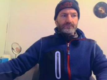 xofiucox webcam model stream image