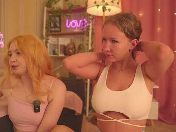 LilithVermillion webcam model stream image