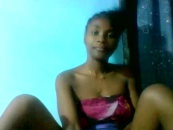 sandricaaa webcam model stream image