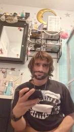 TrndSettrz webcam model stream image