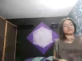 _onthary_6 webcam stripchat model stream image