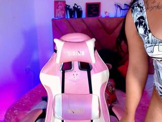 Ely Sweet webcam model stream image