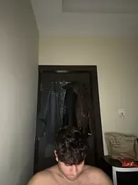 Vihaaanfucks webcam stripchat model stream image