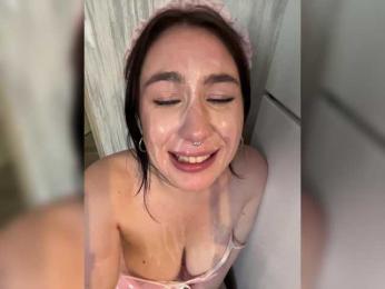 CurvyWoman- webcam bongacams model stream image