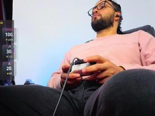 Amir Haidar webcam model stream image
