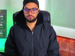 Amir Haidar webcam model stream image