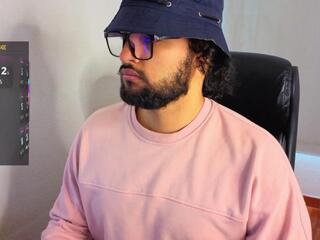 Amir Haidar webcam model stream image