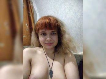 GrettaCandy webcam model stream image