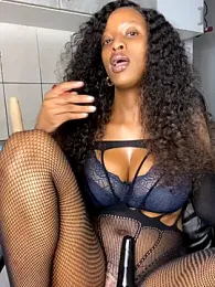 teddy04 webcam model stream image