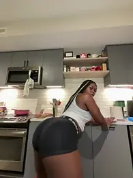Naomiruty webcam model stream image