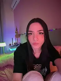 ShannonShanny webcam model stream image