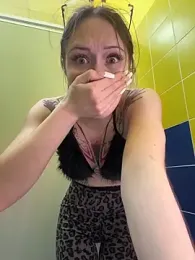 EliteBitch webcam model stream image