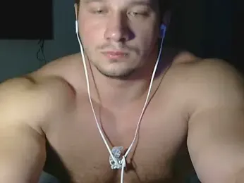 LionEdwin webcam model stream image