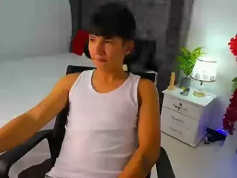 Mikke18 webcam stripchat model stream image