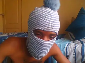 Kem_Secrets webcam model stream image