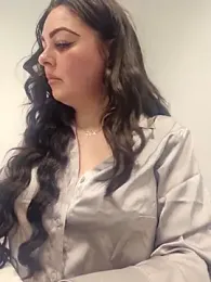 BaddieBellaUK webcam model stream image