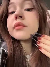 Peachy_Dream webcam model stream image