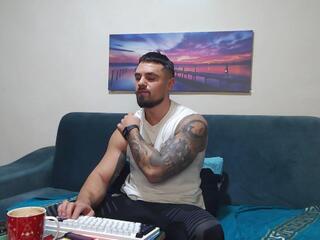 Tiberius Hunk webcam model stream image