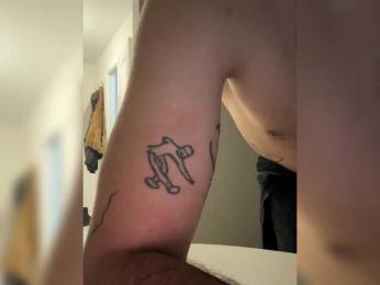 OlyaCharme webcam model stream image