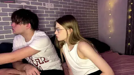 fetchingcouplee webcam model stream image