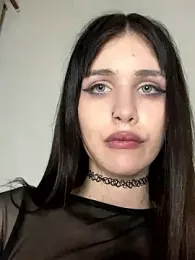 CherryCrystall webcam model stream image