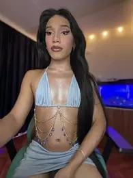 Emaa- webcam model stream image