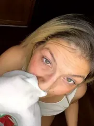 LittleMissEeve webcam stripchat model stream image