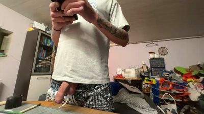 DeluxeCD47 webcam model stream image