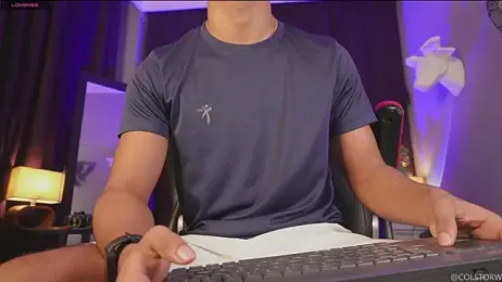 Colstorw_ webcam model stream image