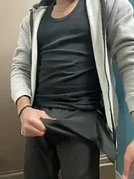 raghavs webcam stripchat model stream image