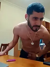 Cum_076 webcam model stream image