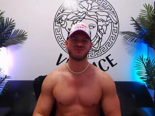 Marco Riciardo webcam flirt4free model stream image