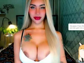 glitter_partycloud webcam chaturbate model stream image