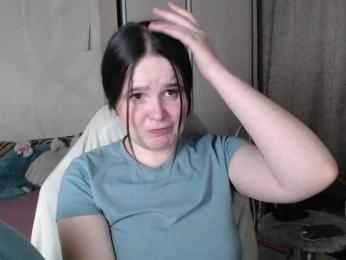 Lizzi-Peach webcam model stream image