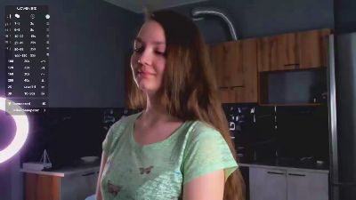 TessDelia webcam model stream image