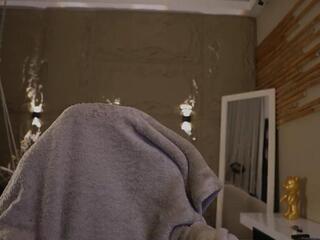 Logan Varela webcam model stream image