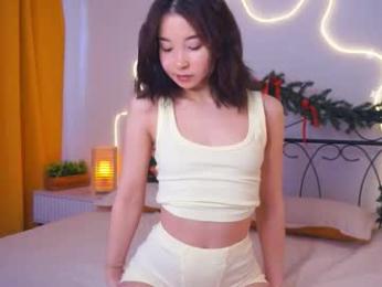 coventinaashfield webcam model stream image