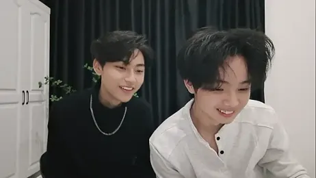 ZH-HUAHUA webcam model stream image