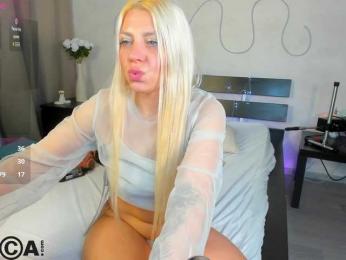 Stasy-Traiin webcam model stream image