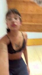 anahi50 webcam model stream image