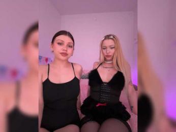 Iiiillllyyyy webcam model stream image