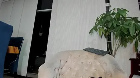 kamari_gaia webcam model stream image