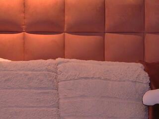 Olivia Onya webcam model stream image