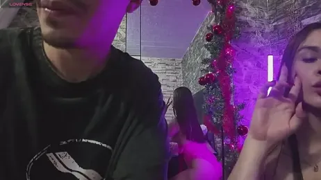 Rich_Couple_69 webcam model stream image