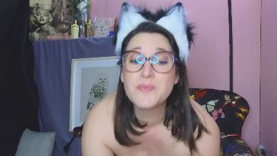 Bellalouva webcam model stream image